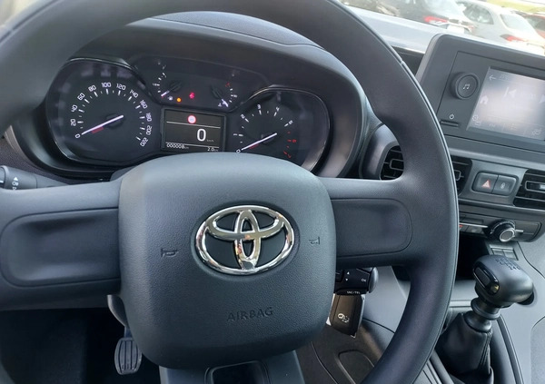 Toyota Proace City Verso cena 116900 przebieg: 1, rok produkcji 2024 z Gliwice małe 29